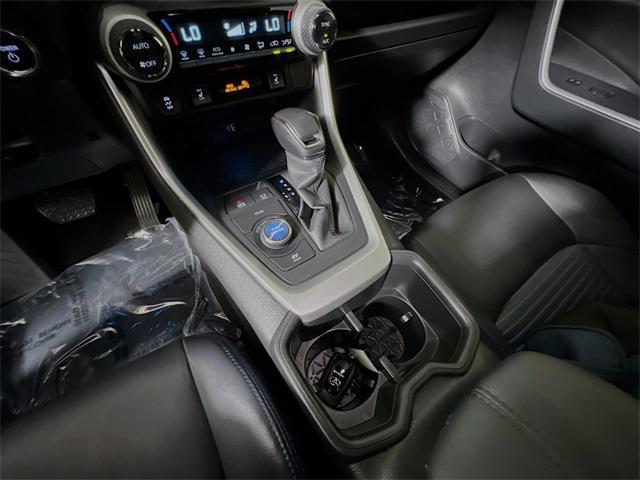Photo of 2023 Silver Sky Metallic Toyota RAV4 Hybrid