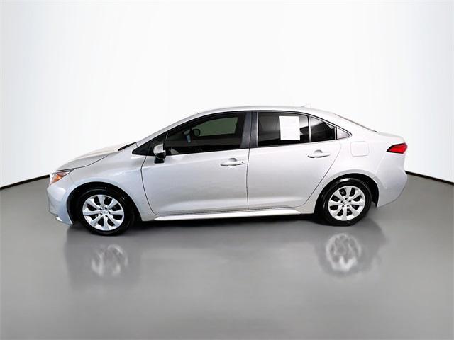Photo of 2024 Classic Silver Metallic Toyota Corolla