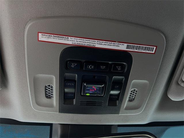 Photo of 2020 Galactic Aqua Mica Toyota Camry