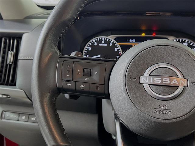 Photo of 2023 Scarlet Ember Tintcoat Nissan Pathfinder