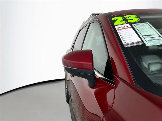 Photo of 2023 Scarlet Ember Tintcoat Nissan Pathfinder