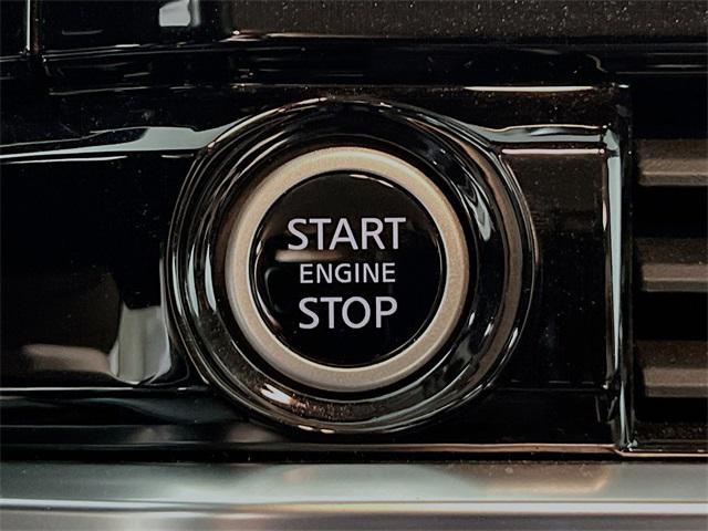 Photo of 2023 Scarlet Ember Tintcoat Nissan Pathfinder