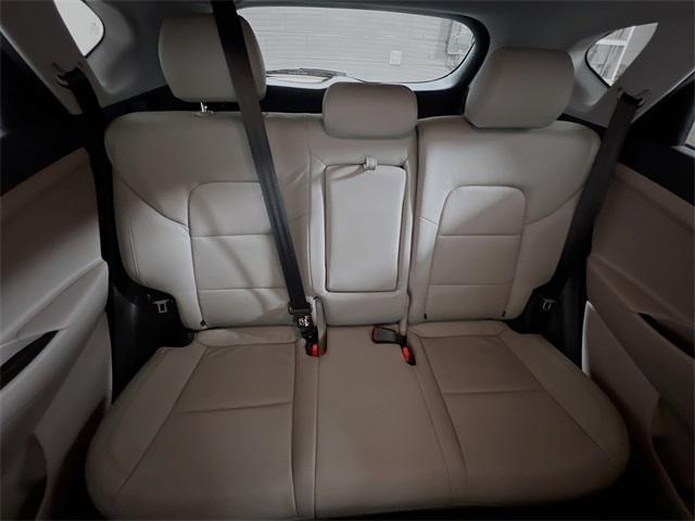 Photo of 2019 Molten Silver Hyundai TUCSON
