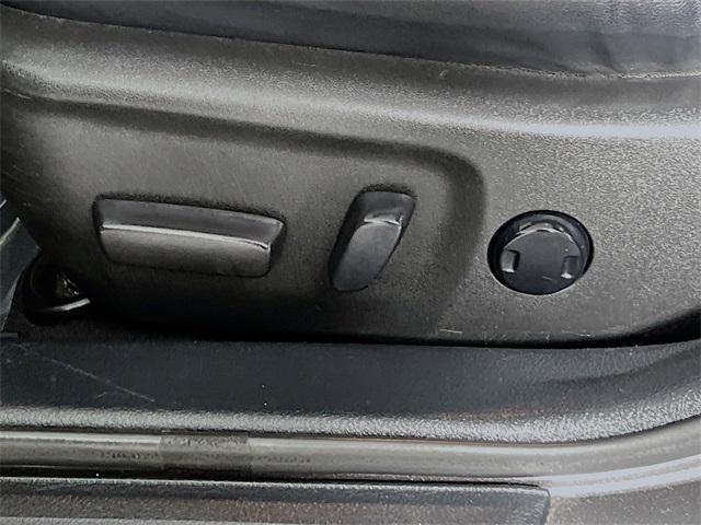 Photo of 2016 Gray Toyota Camry