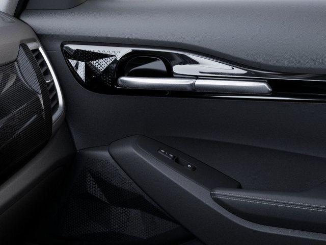 Photo of 2025 Gravity Gray Kia Seltos