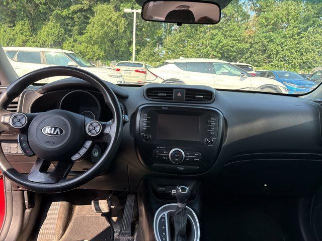 Photo of 2018 Inferno Red Kia Soul
