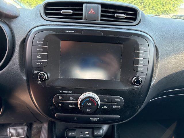 Photo of 2018 Inferno Red Kia Soul