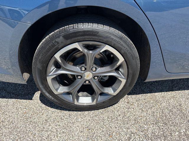 Photo of 2024 Lakeshore Blue Metallic Chevrolet Malibu