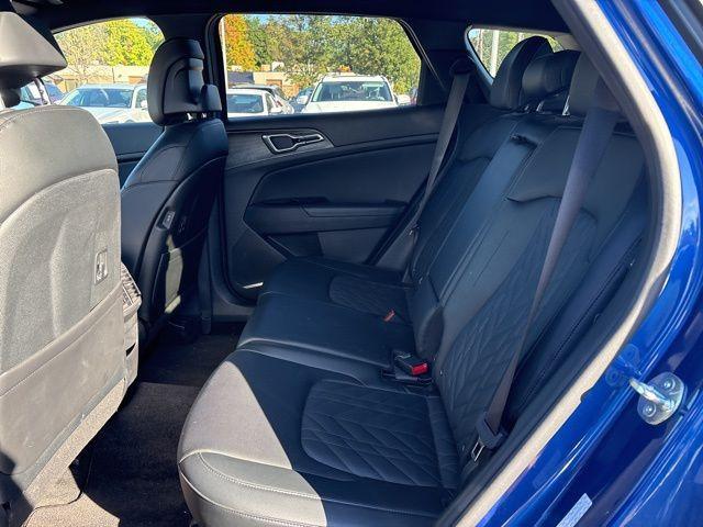 Photo of 2024 Sapphire Blue Kia Sportage