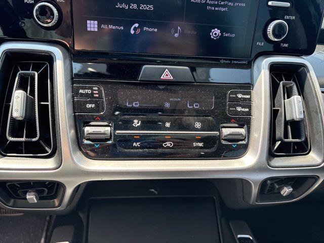 Photo of 2021 Gravity Gray Kia Sorento