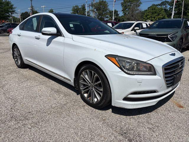 Photo of 2015 Casablanca White Hyundai Genesis
