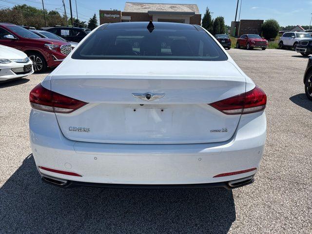 Photo of 2015 Casablanca White Hyundai Genesis