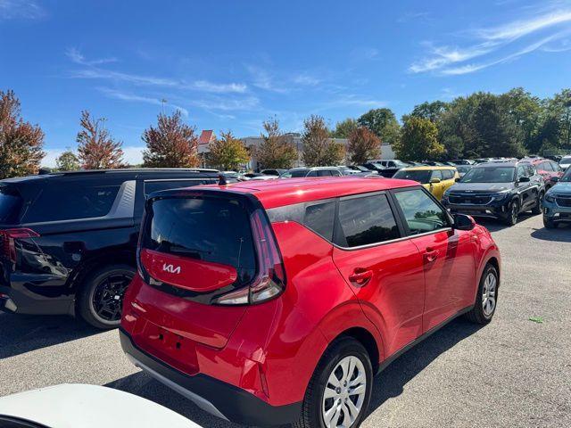 Photo of 2023 Inferno Red Kia Soul