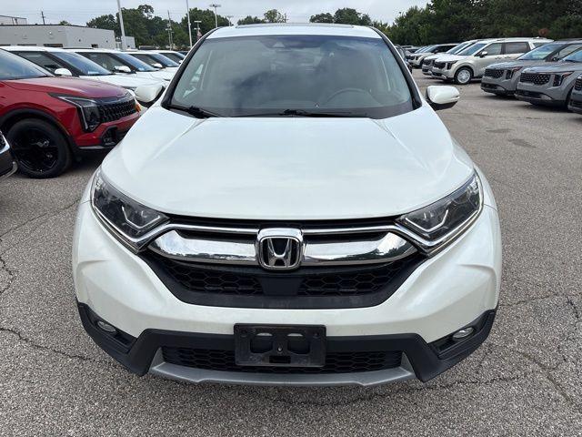 Photo of 2017 White Honda CR-V