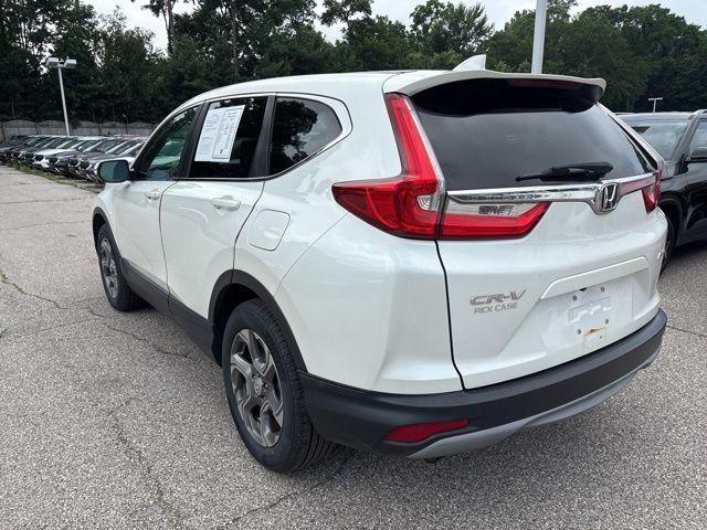 Photo of 2017 White Honda CR-V