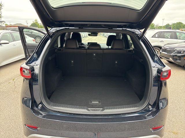 Photo of 2024 Deep Crystal Blue Mica Mazda CX-5