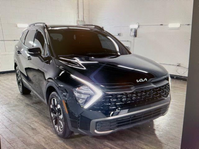 Photo of 2023 Ebony Black Kia Sportage