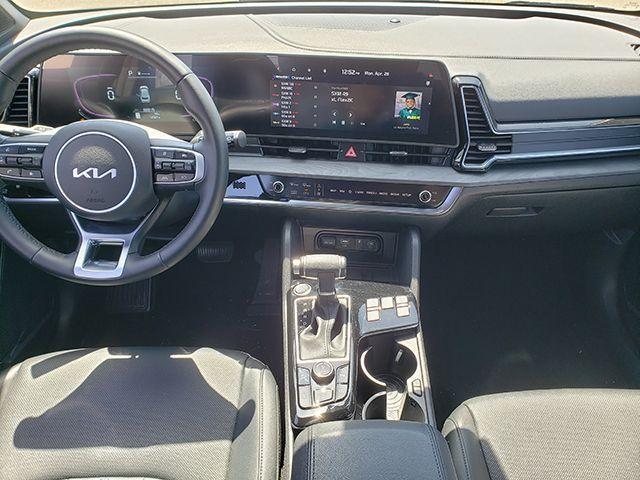 Photo of 2024 Wolf Gray Kia Sportage