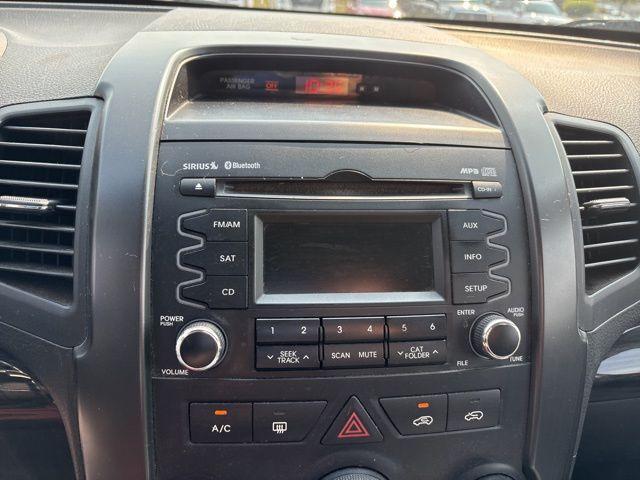 Photo of 2012 Ebony Black Kia Sorento