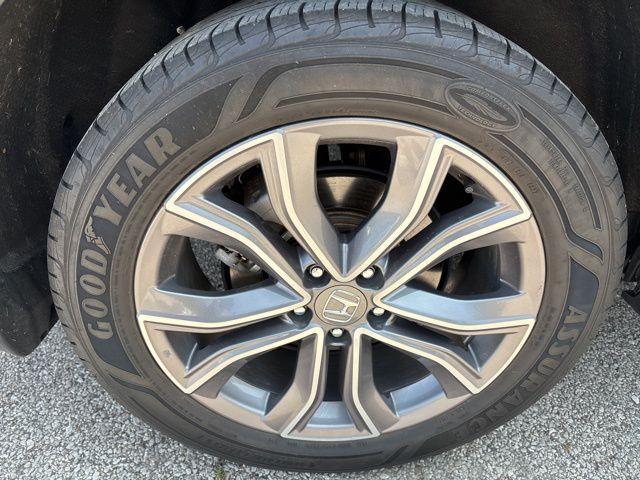 Photo of 2020 Platinum White Pearl Honda CR-V