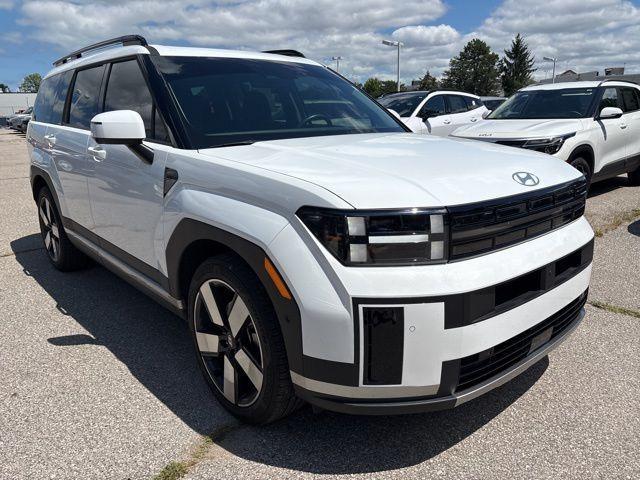 Photo of 2025 White Hyundai SANTA FE