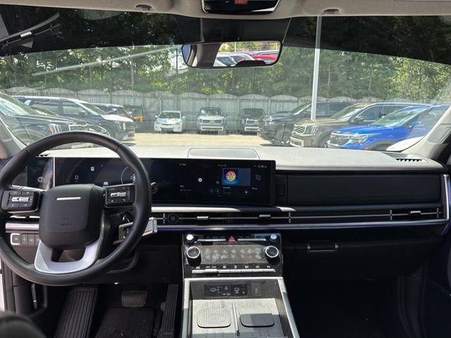 Photo of 2025 White Hyundai SANTA FE