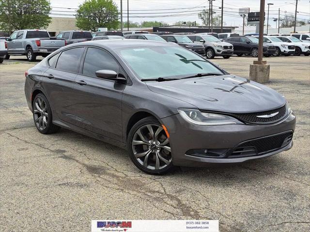 2016 Chrysler 200