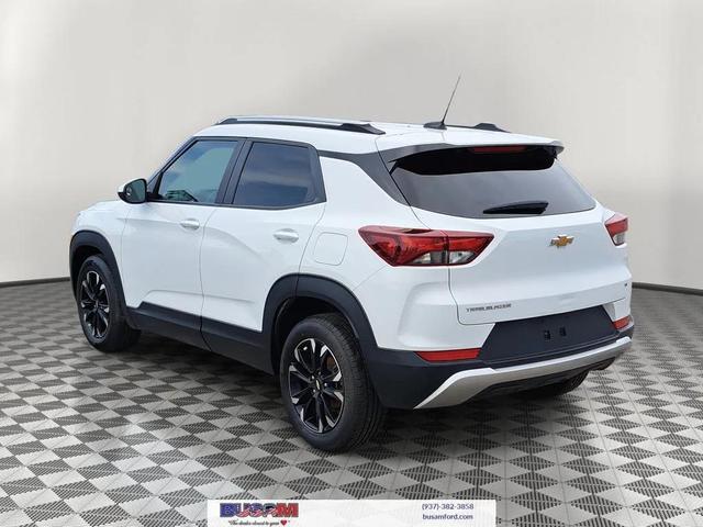 Photo of 2022 Summit White Chevrolet Trailblazer