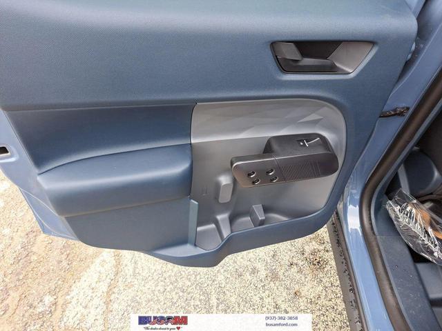 Photo of 2025 Azure Gray Metallic Tri-Coat Ford Maverick