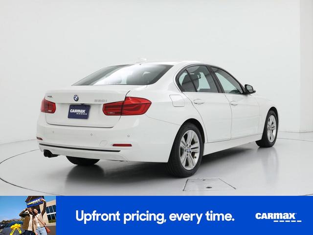 Photo of 2017 White BMW 330