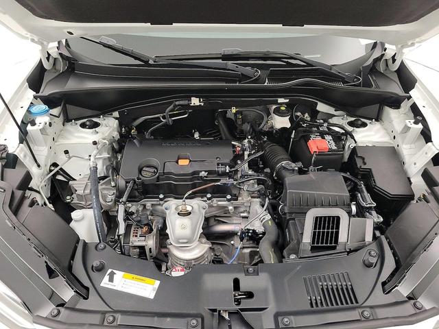 Photo of 2023 White Honda HR-V