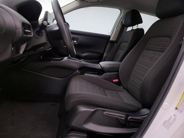 Photo of 2023 White Honda HR-V