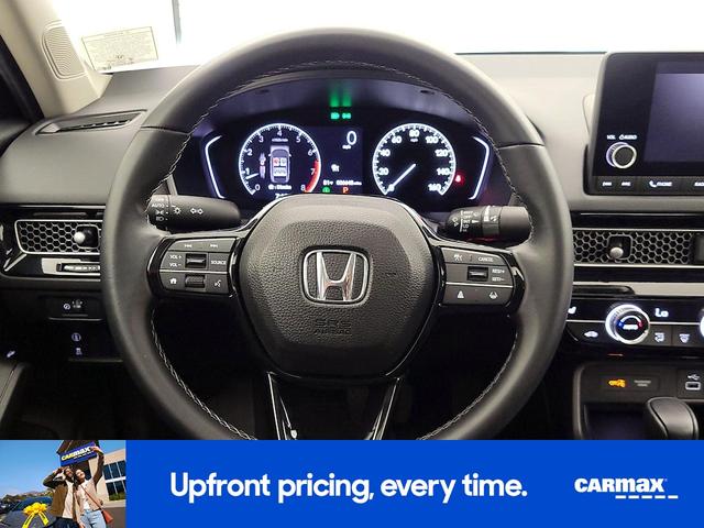 Photo of 2024 White Honda Civic