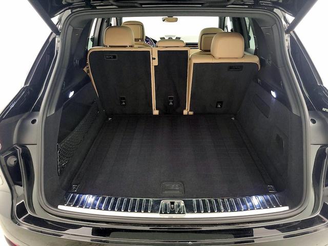 Photo of 2020 Black Porsche Cayenne
