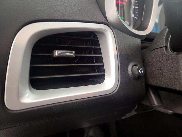 Photo of 2015 Silver Chevrolet Equinox