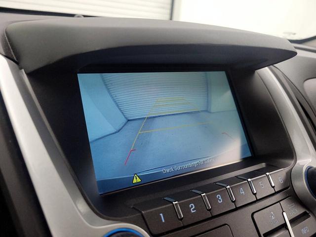 Photo of 2015 Silver Chevrolet Equinox