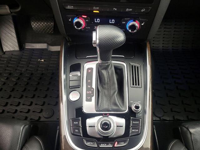 Photo of 2015 Gray Audi Q5