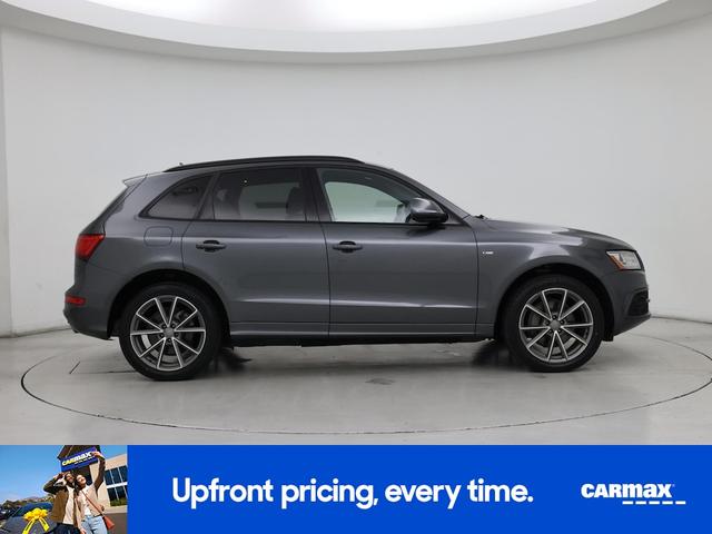 Photo of 2015 Gray Audi Q5