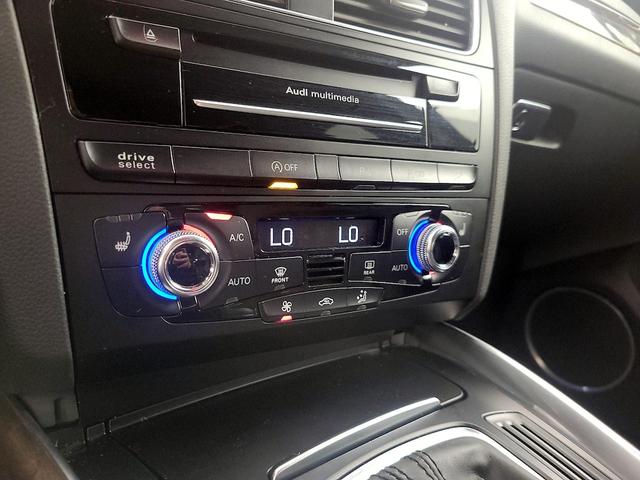 Photo of 2015 Gray Audi Q5