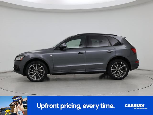 Photo of 2015 Gray Audi Q5