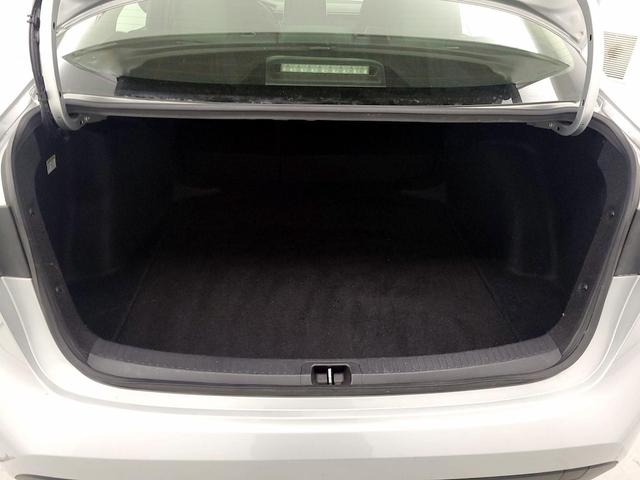 Photo of 2021 Silver Toyota Corolla Hybrid