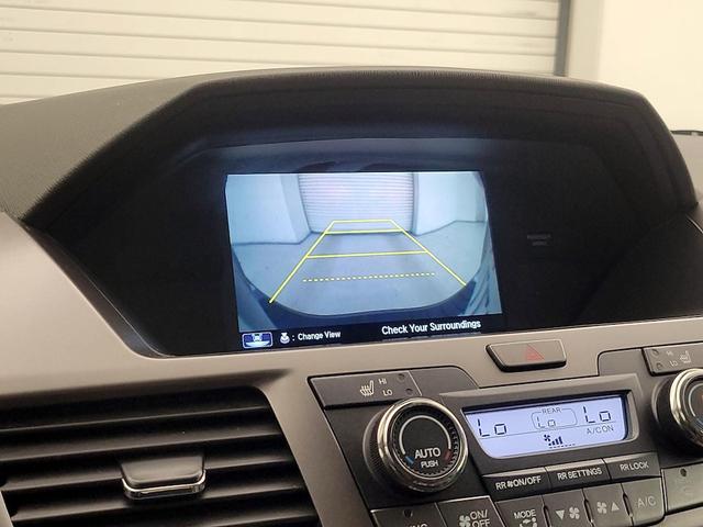 Photo of 2015 Gray Honda Odyssey