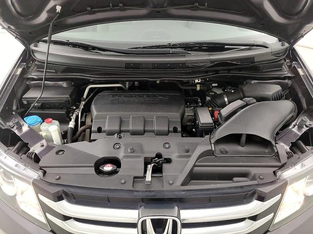 Photo of 2015 Gray Honda Odyssey