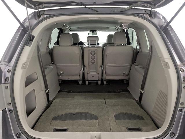 Photo of 2015 Gray Honda Odyssey