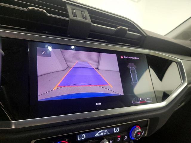 Photo of 2020 Blue Audi Q3