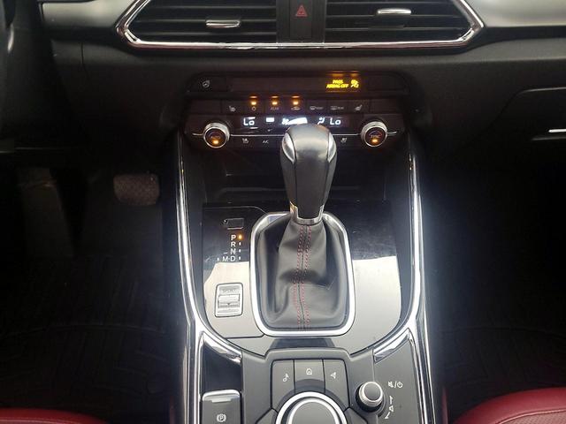 Photo of 2021 Gray Mazda CX-9