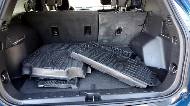 Photo of 2020 BLUE Chevrolet Equinox