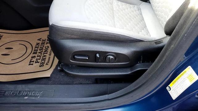 Photo of 2020 BLUE Chevrolet Equinox