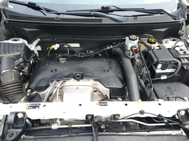 Photo of 2020 WHITE Chevrolet Equinox