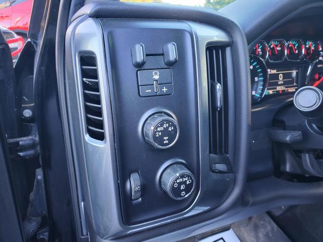 Photo of 2016 Black Chevrolet Silverado 1500